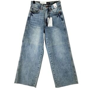 Judy Blue Wide Crop Jeans Womens 0/24 Light Wash Mid Rise JB88903 Raw Hem Boho